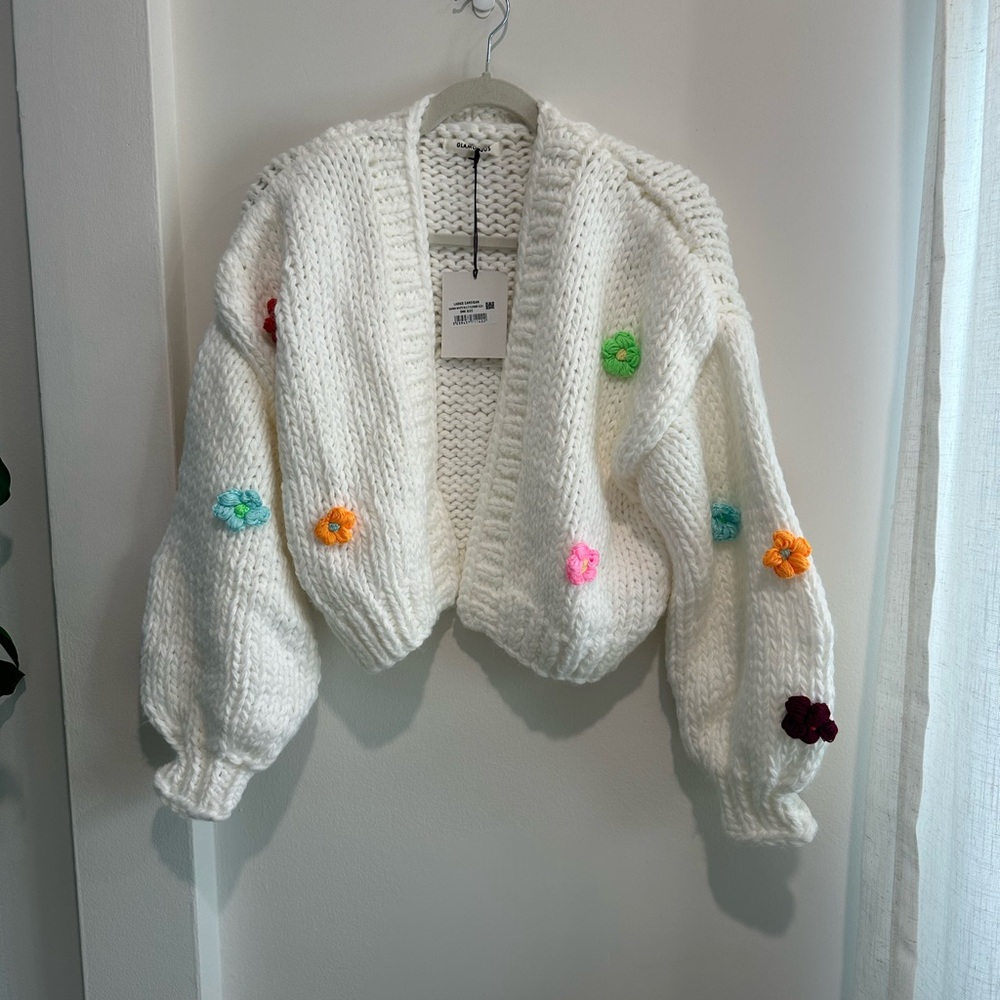 Glamorous White Chunky Cardigan with Colorful Floral Details